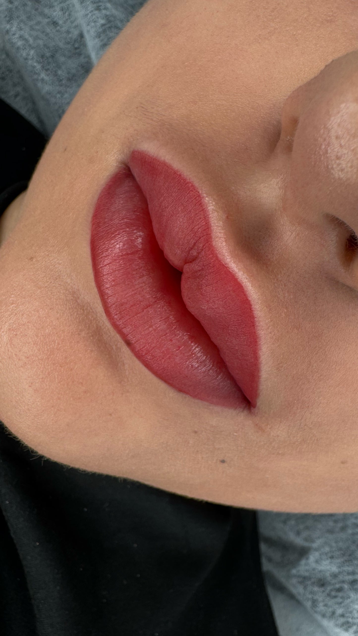 Trajna šminka usana